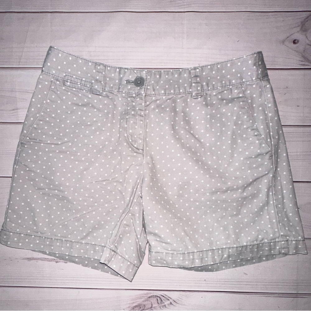 Ann Taylor Gray Polka Dot Women's Shorts